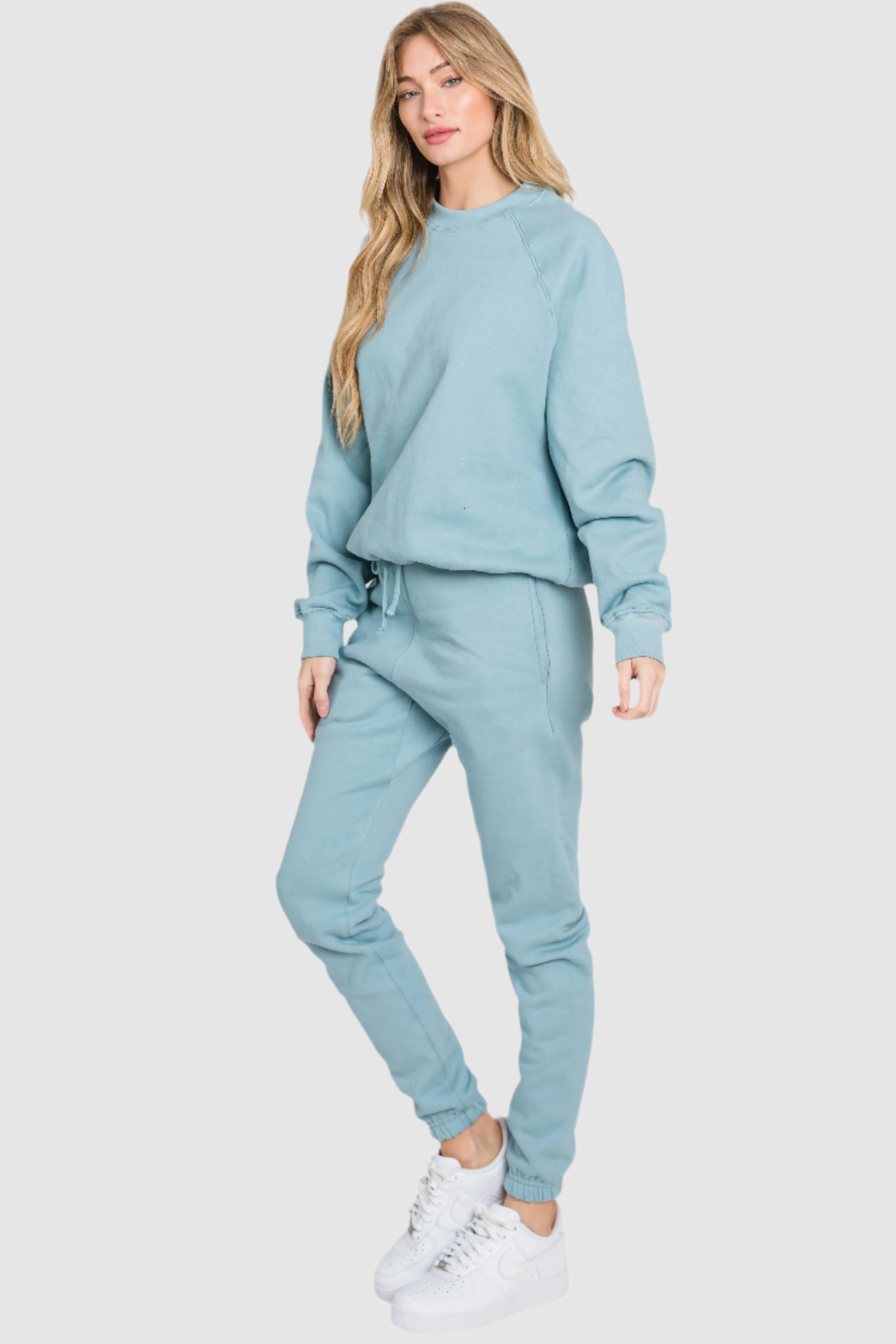 LD38 - Raglan Crewneck Sweatshirt